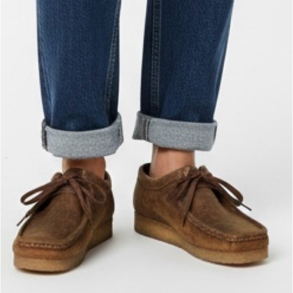 Clark’s NWOT Brown Leather OG Wallabe Booties Sz 9